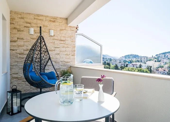 Swallow's Nest Апартаменты *