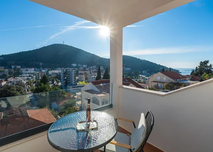 Апартаменты Swallow's Nest