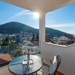 Apartman Swallow's Nest